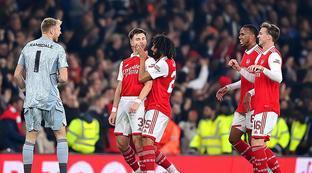 英超赛场上 英超赛场上